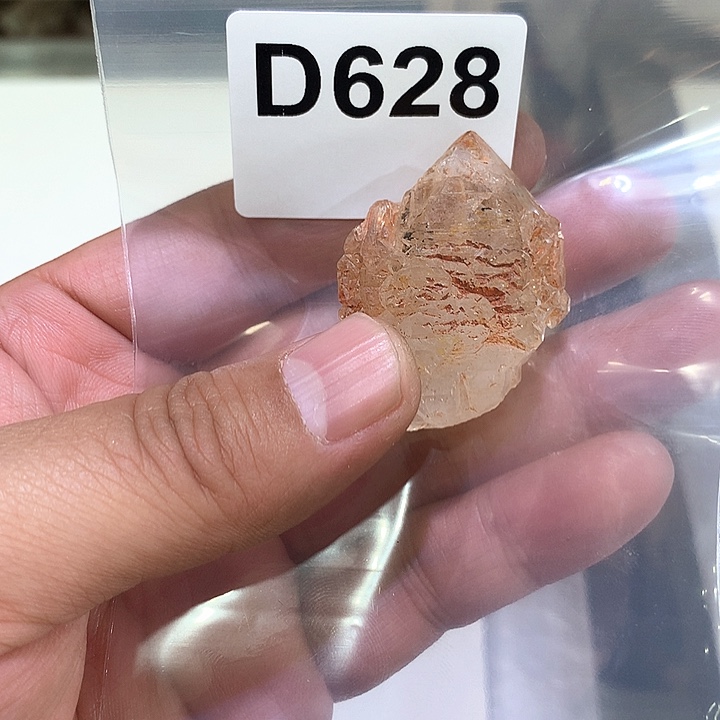 水晶天然水晶D628未镶嵌马*嘟