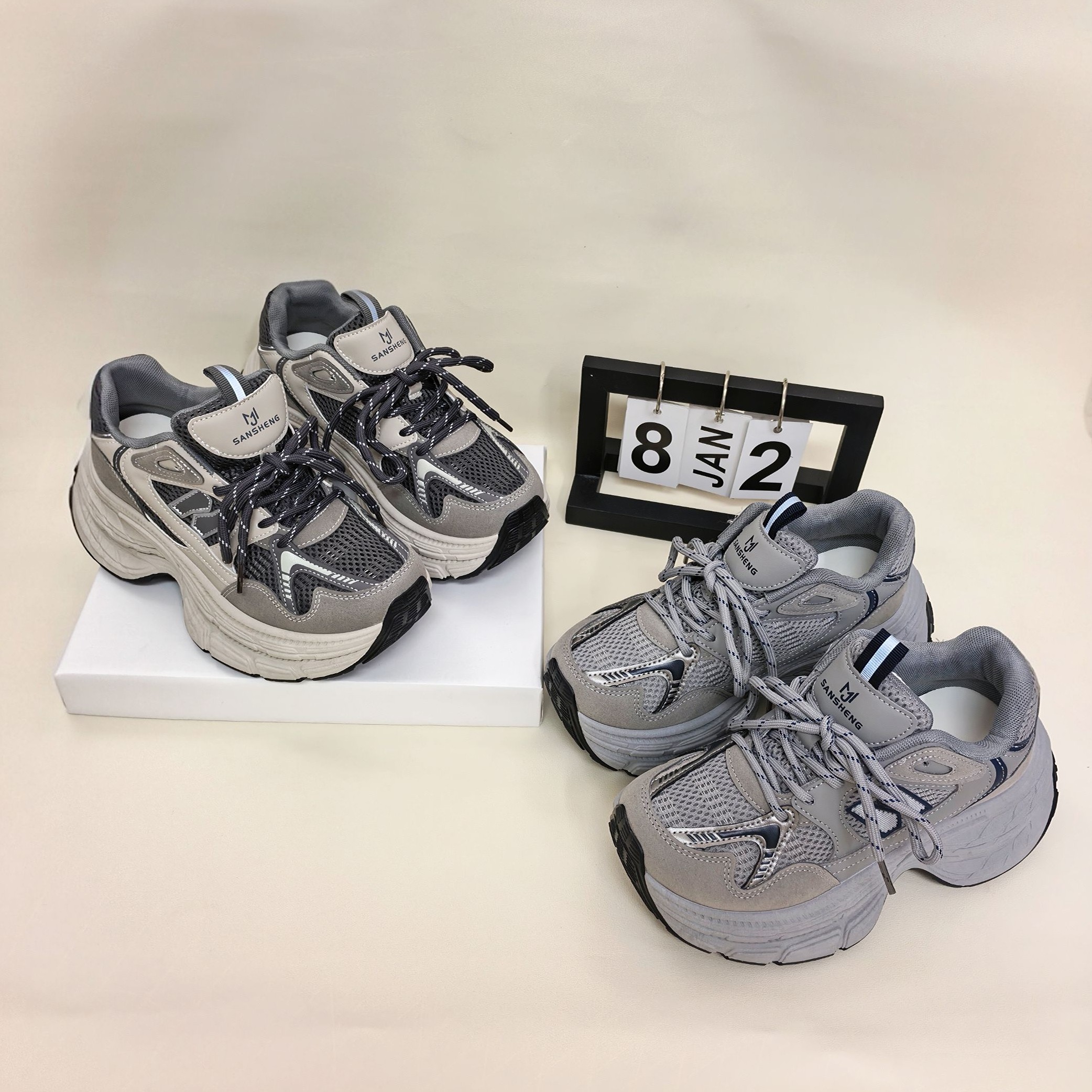 888-52秋冬新款欧货设计感厚底包臀老爹鞋时尚休闲潮流百搭女鞋