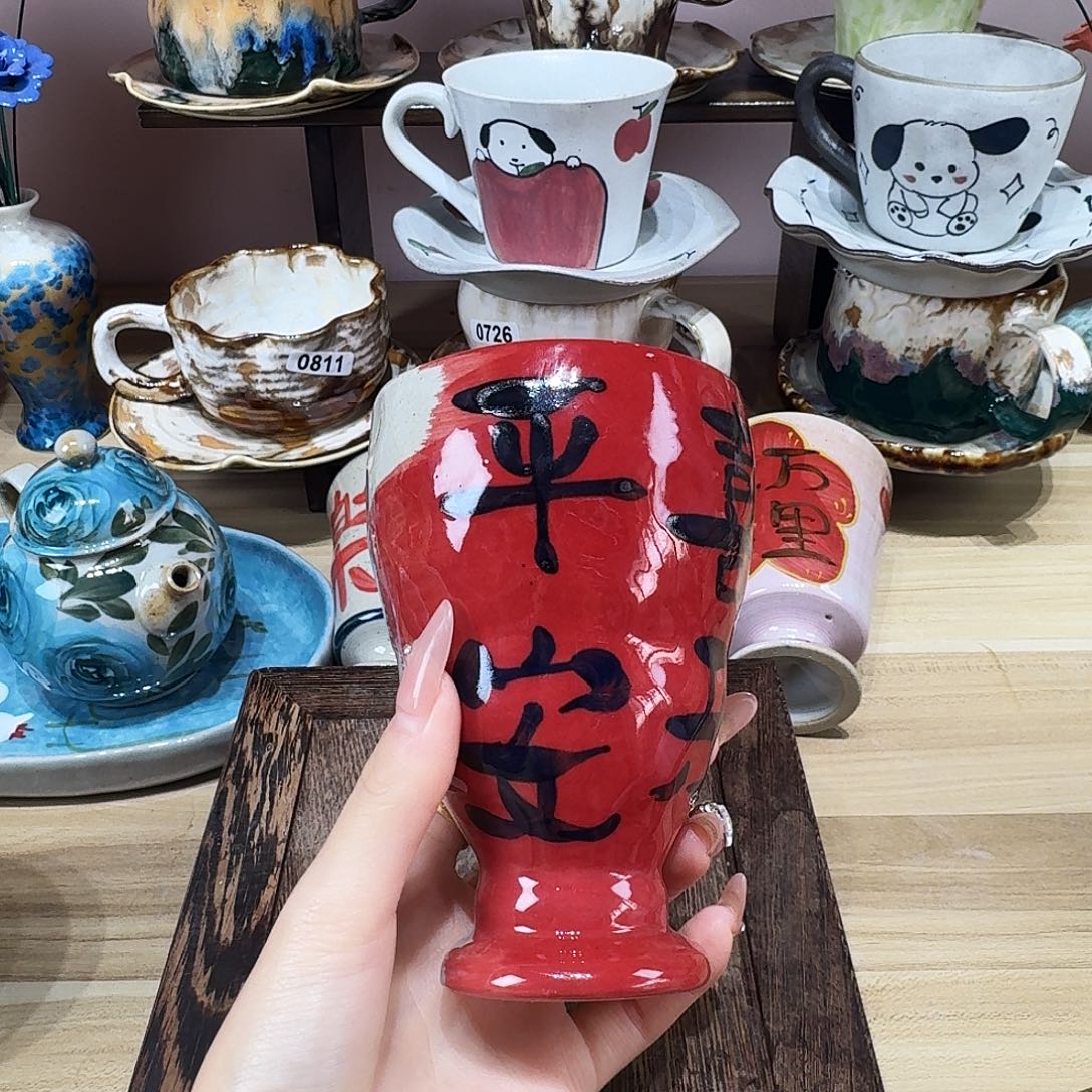 摆件陶就哈哈哈哈哈哈哈