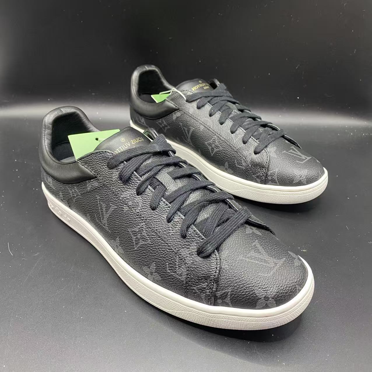 95新 LouisVuitton/路易威登 【AO特惠】41.5欧码 黑老花板鞋wt210