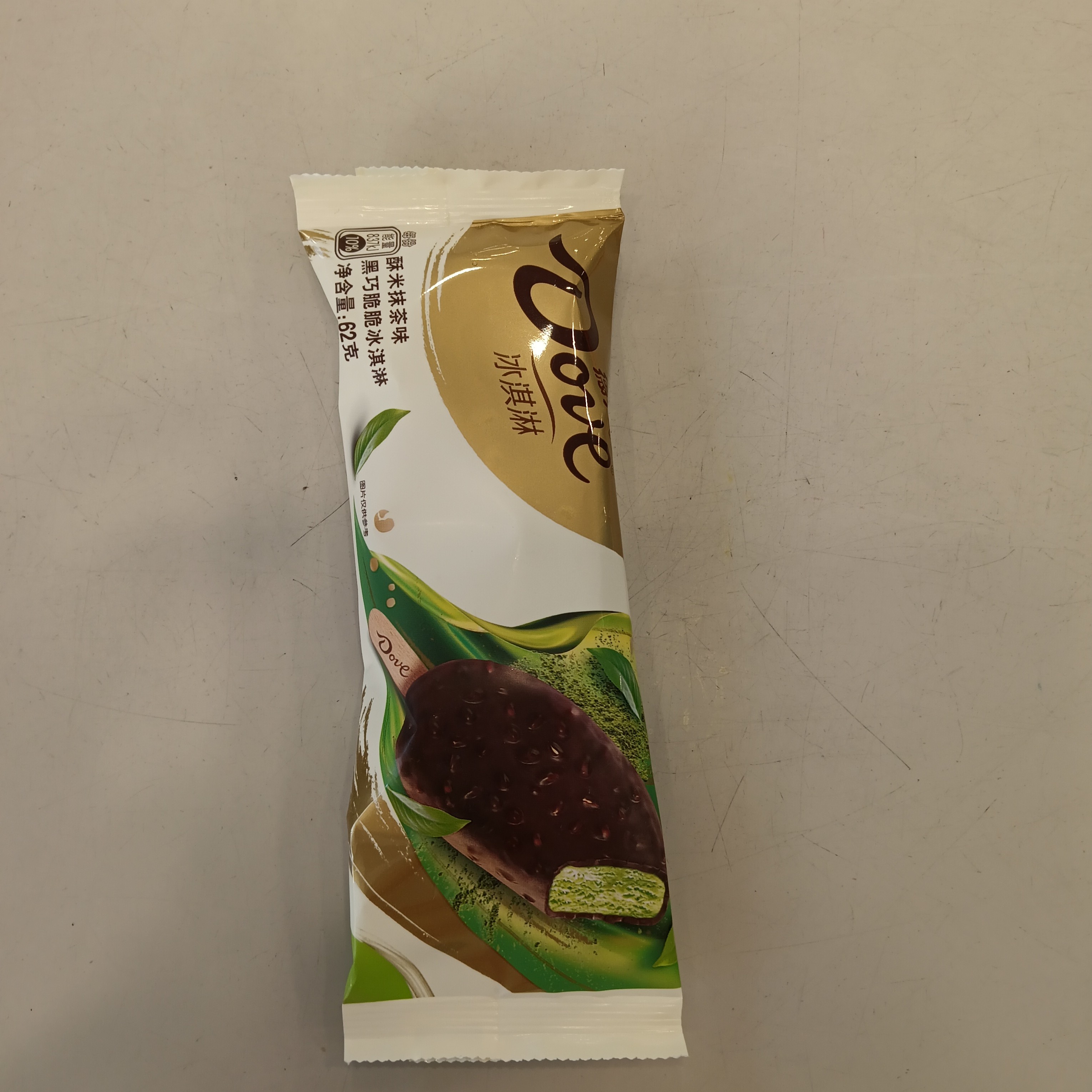 德芙酥米抹茶黑巧冰淇淋
