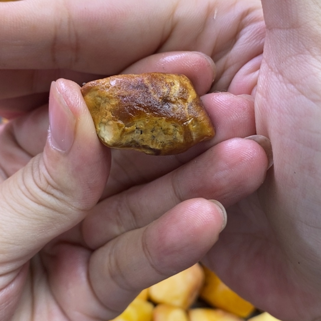 F***L定制琥珀未镶嵌蜜蜡