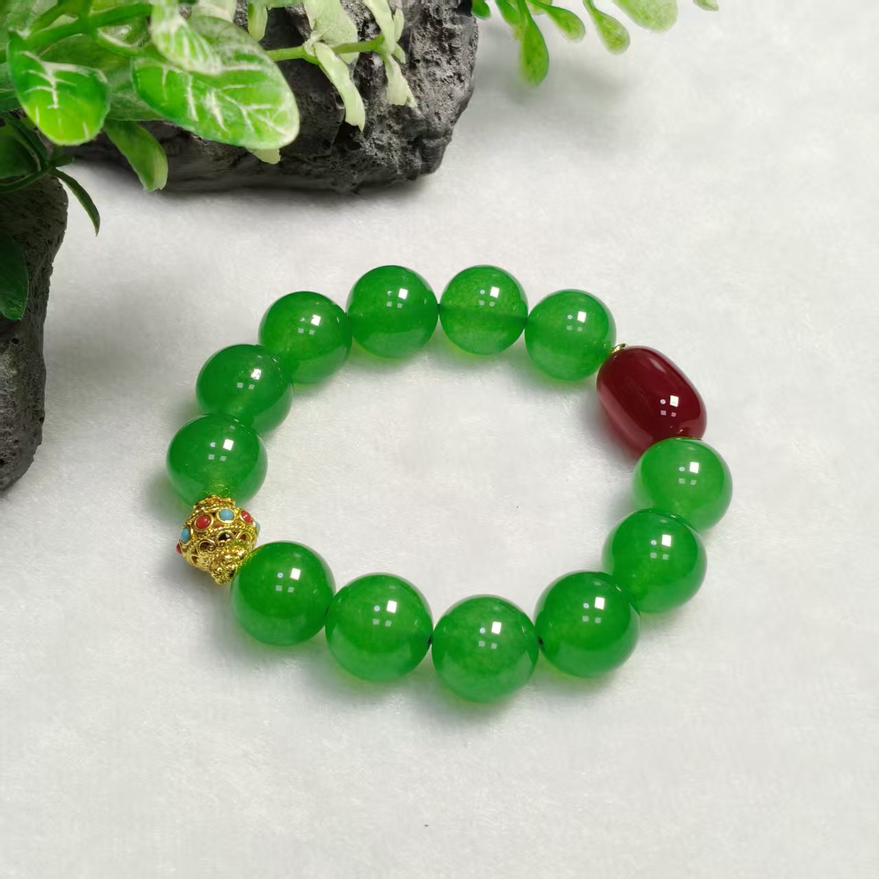 Q典藏品  绿K14设计款时尚手串美观大气美轮美奂尽显魅力