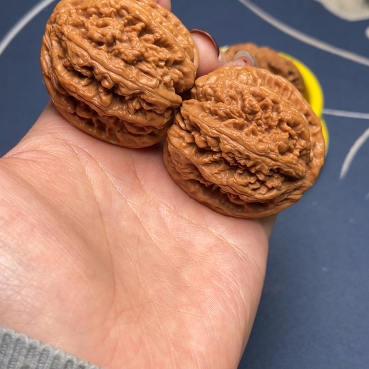 文玩核桃把件粗筋41