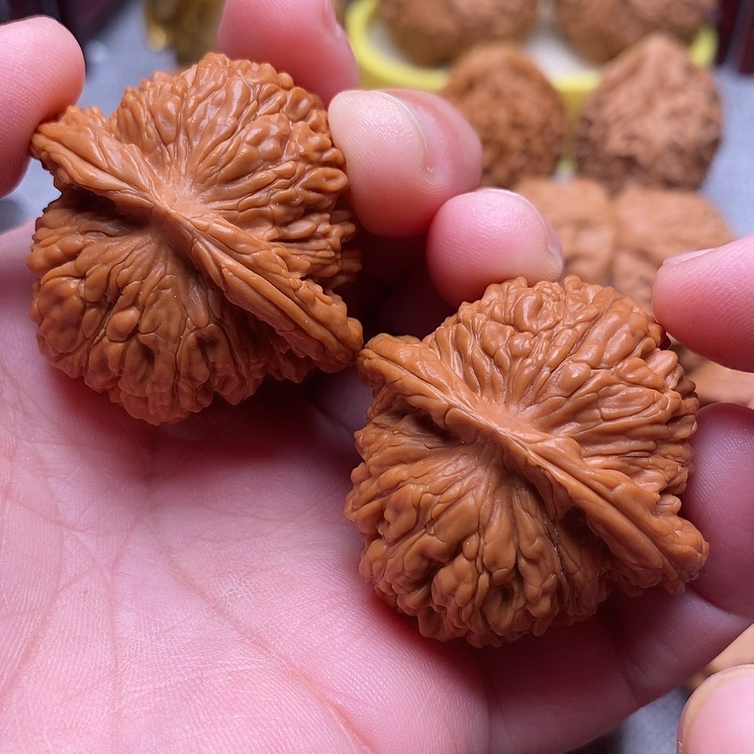 文玩核桃把件偏***路42全汉高楼