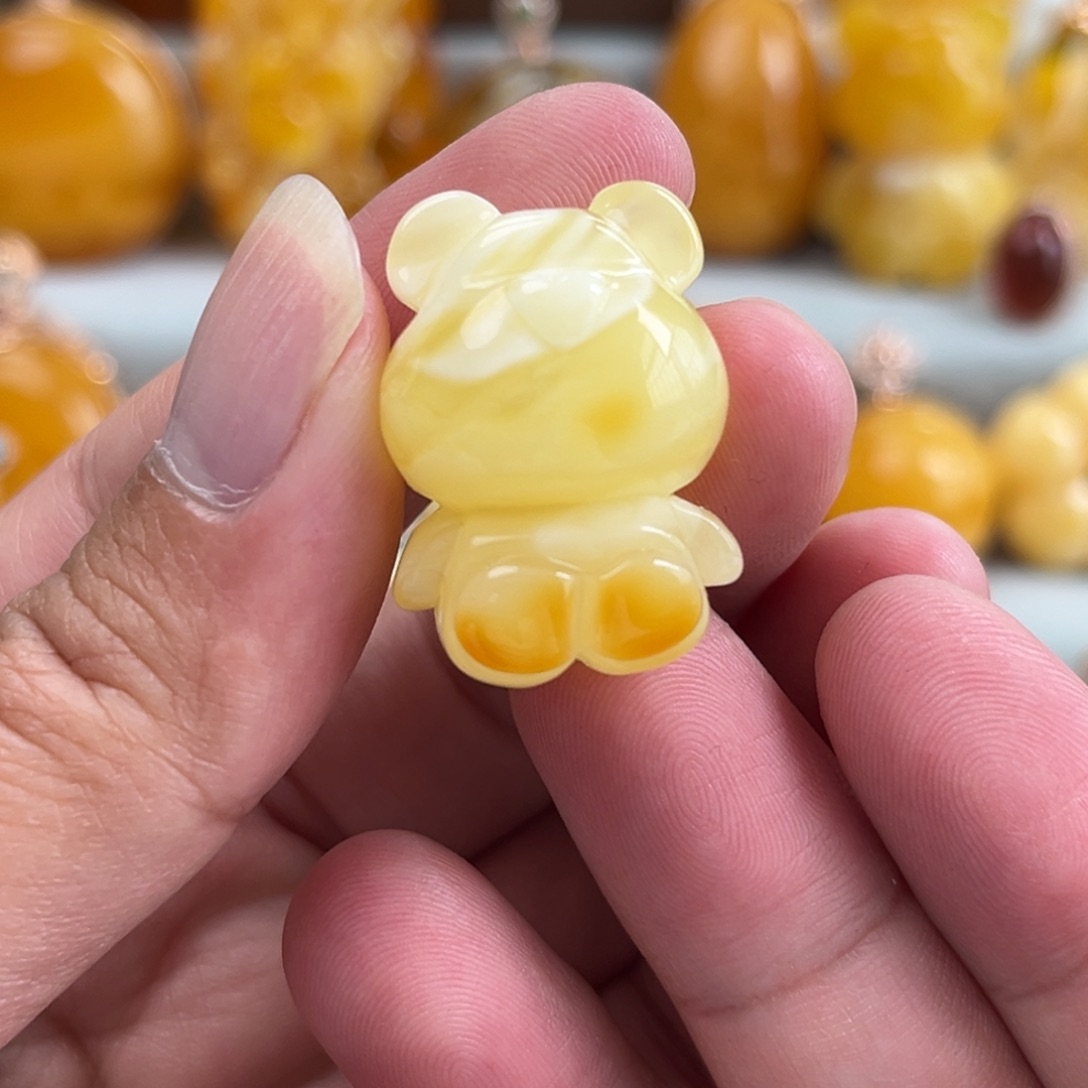 蜜蜡珠宝奇石未镶嵌