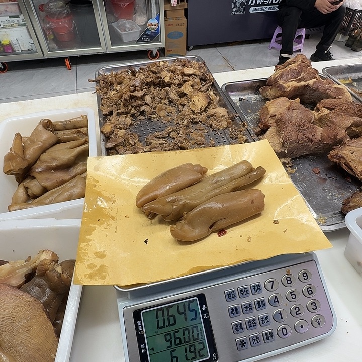 醉***顏10个月中国大陆马皮马护心肉马蹄筋