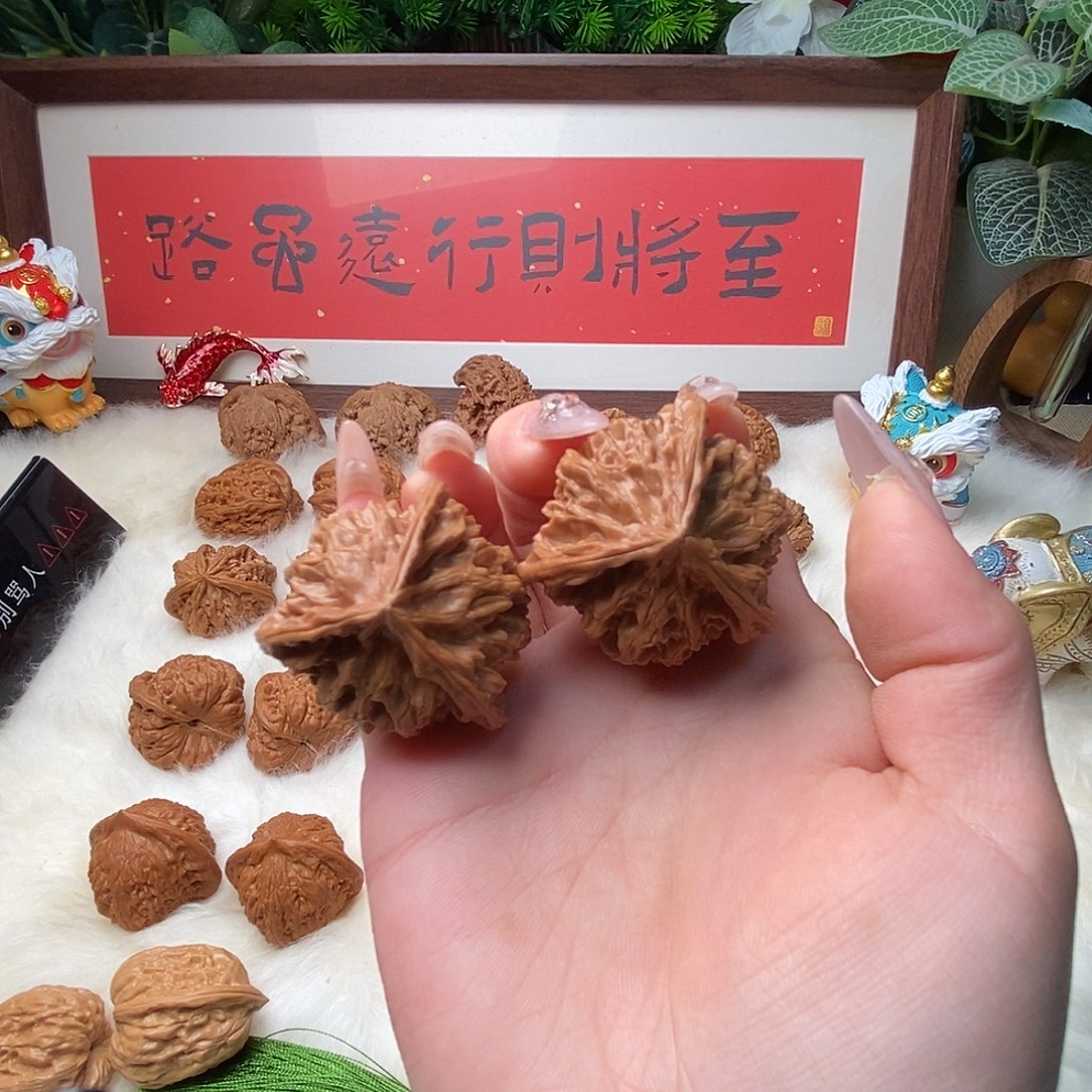 文玩核桃把件盘山奔38