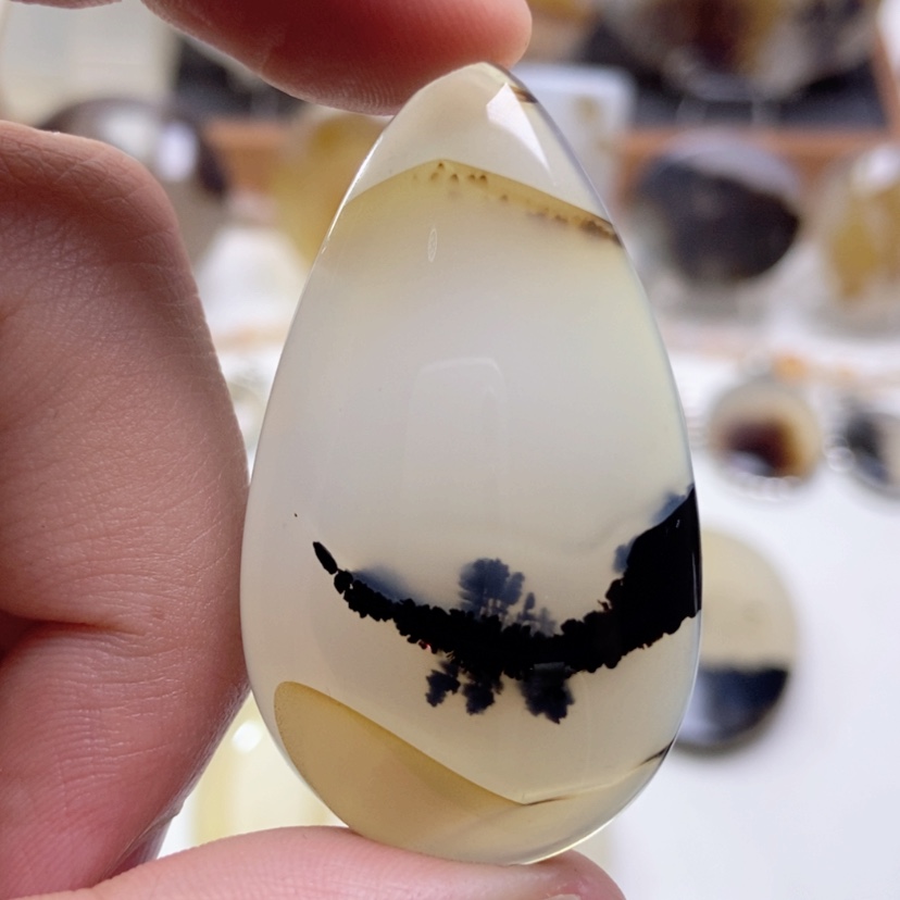 【闪购商品】玛瑙/玉髓颈饰未镶嵌