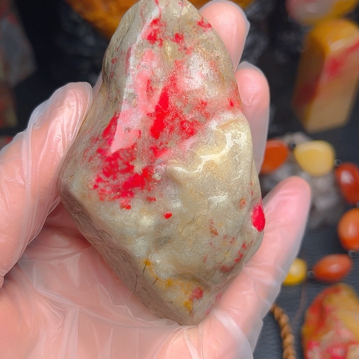 昌化鸡血石昌化鸡血石原石精品