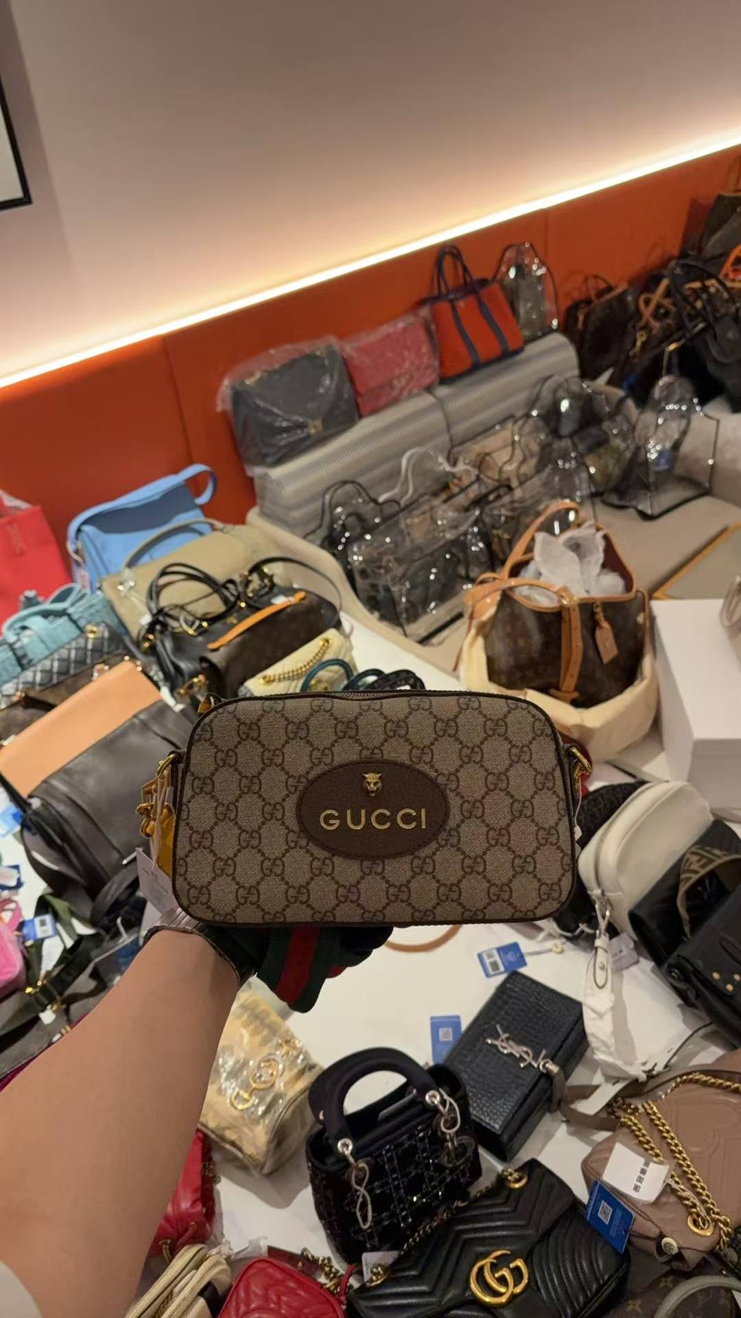 95新 GUCCI/古驰 老花小虎头相机包/云海包展放大漏