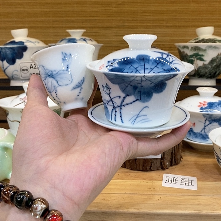 手绘荷花盖碗➕主人杯瑕疵福利款