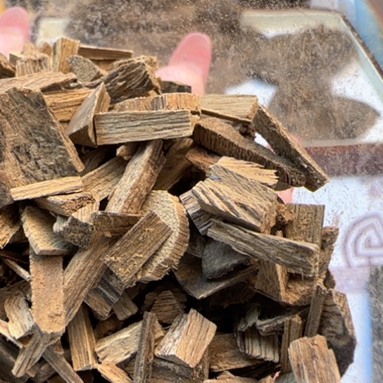 沉香摆件深*达拉干碎料5克