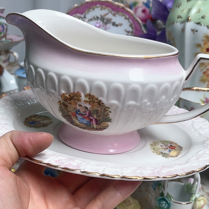 瓷片摆件，摆件，。摆件。，摆件。摆件