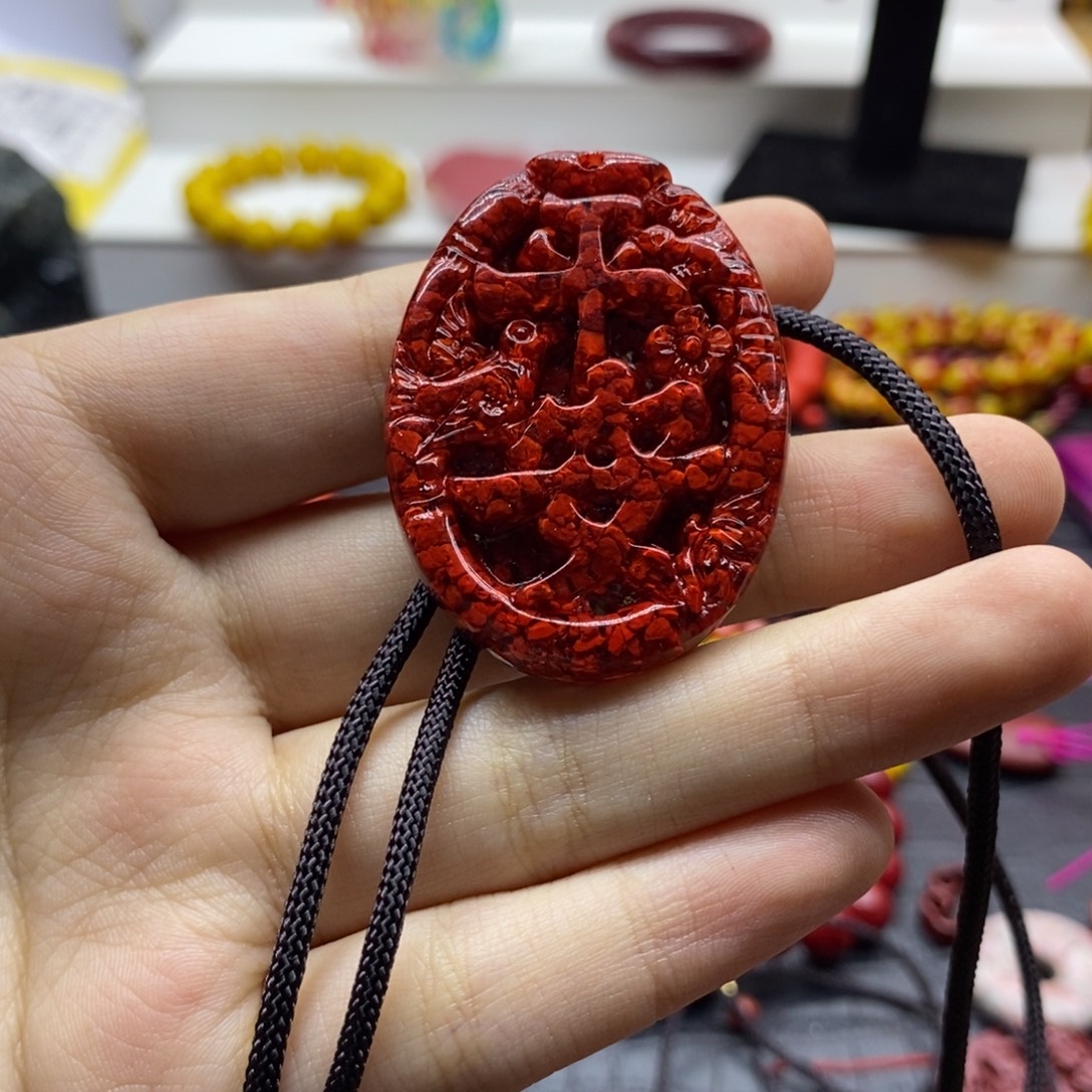 天然辰砂喜上眉梢