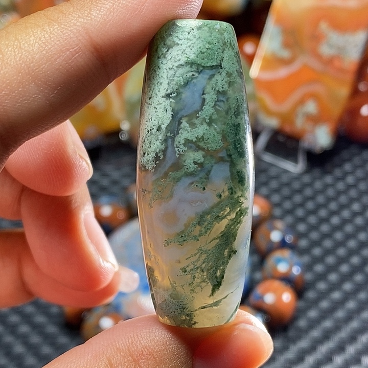 未镶嵌颈饰玛瑙/玉髓