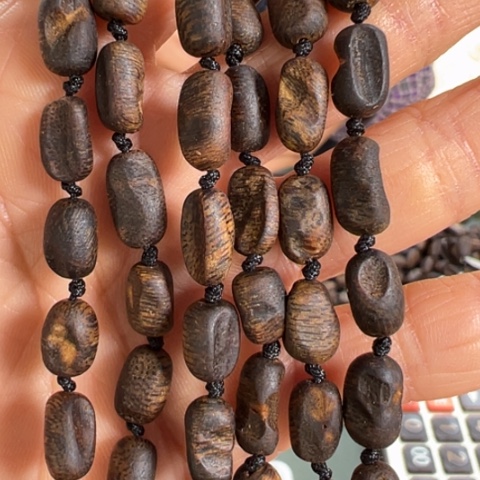 沉香手串白棋虫漏沉水17克卡0.6多样性发1串