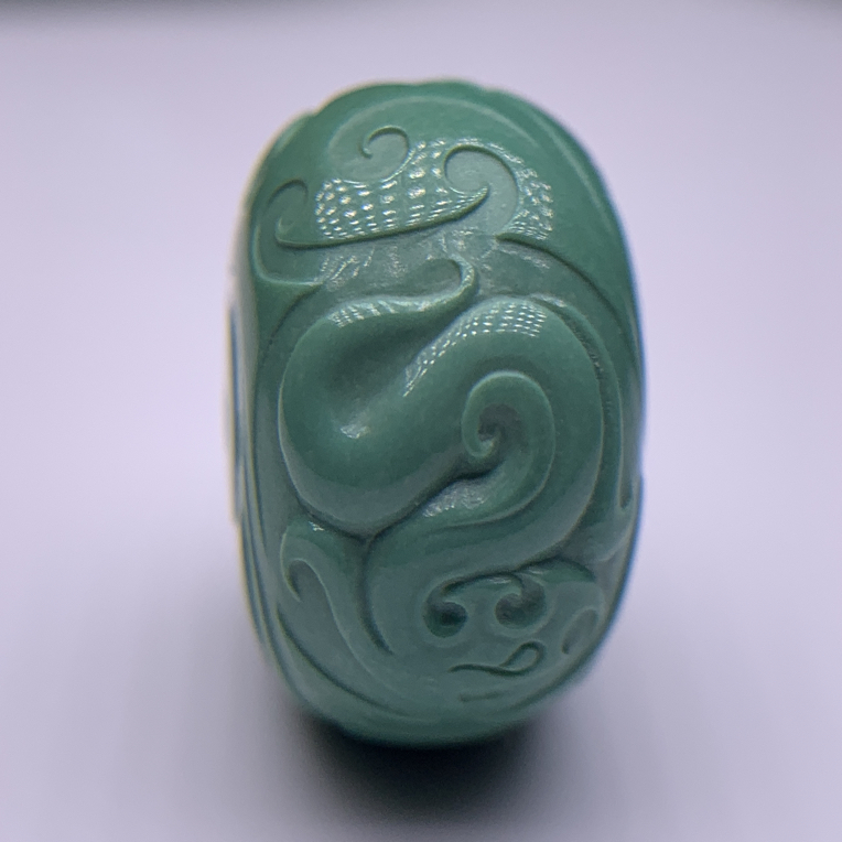 （何姐绿松石）原矿瓷釉级玉化精雕博古鼓珠，尺寸15.8×12mm重4.6克，
