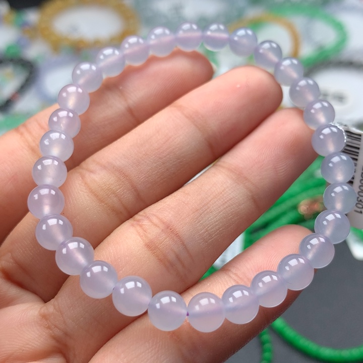 翡翠手镯未镶嵌卡