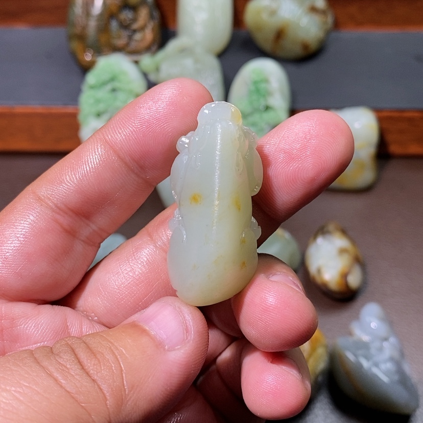 【闪购商品】和田玉颈饰未镶嵌自****?定制