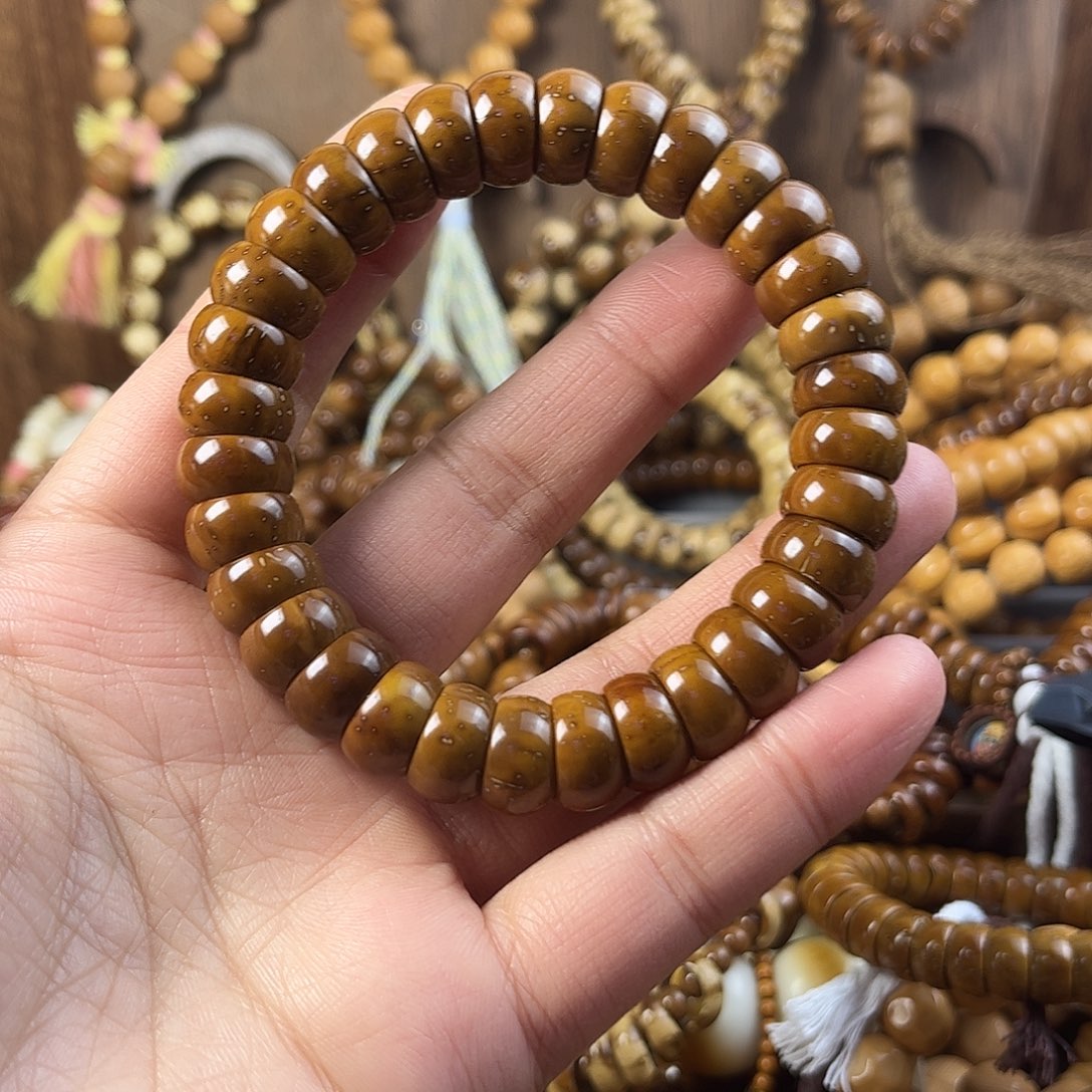 汤***子紫金鼠吊坠紫金鼠手串手持碗肠标题