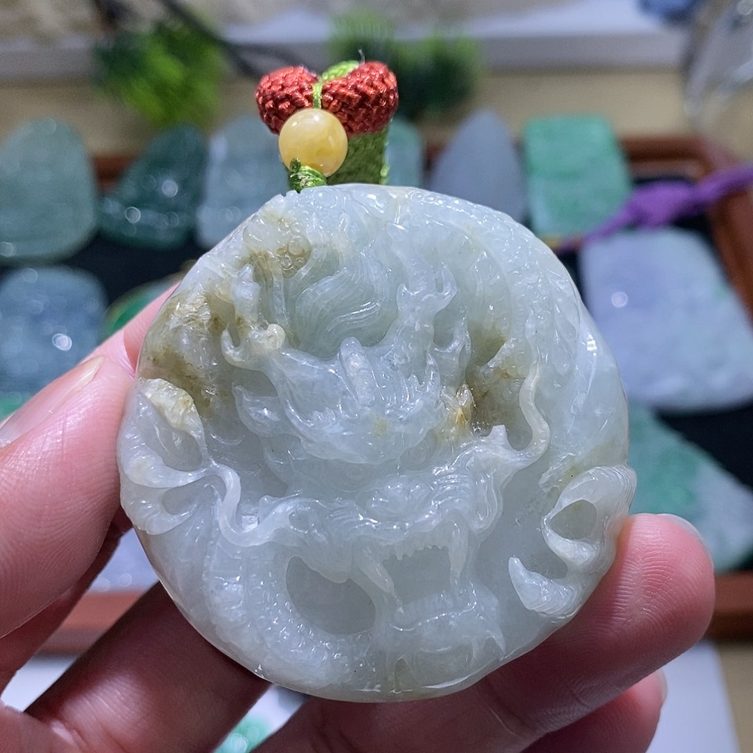 【闪购商品】翡翠未镶嵌颈饰111111111111