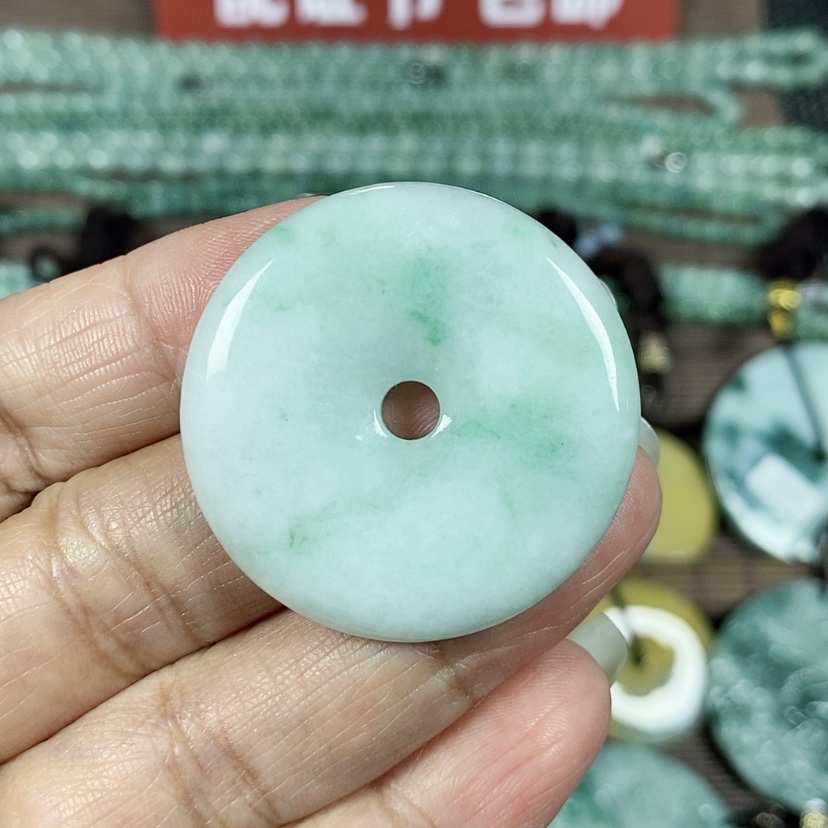 【闪购商品】翡翠颈饰未镶嵌玉吊坠翡翠玉平安扣