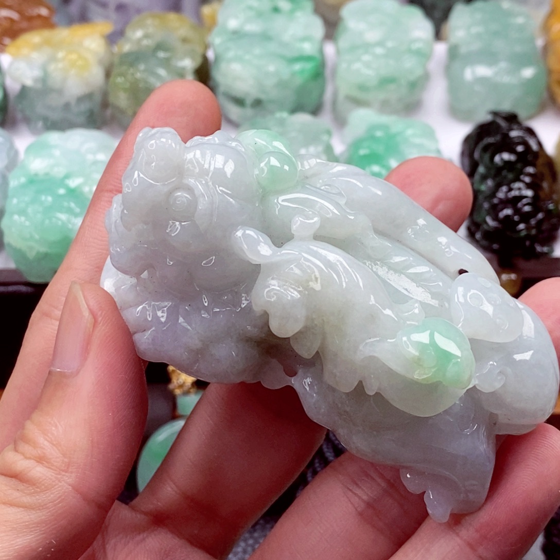 颈饰未镶嵌翡翠翡翠