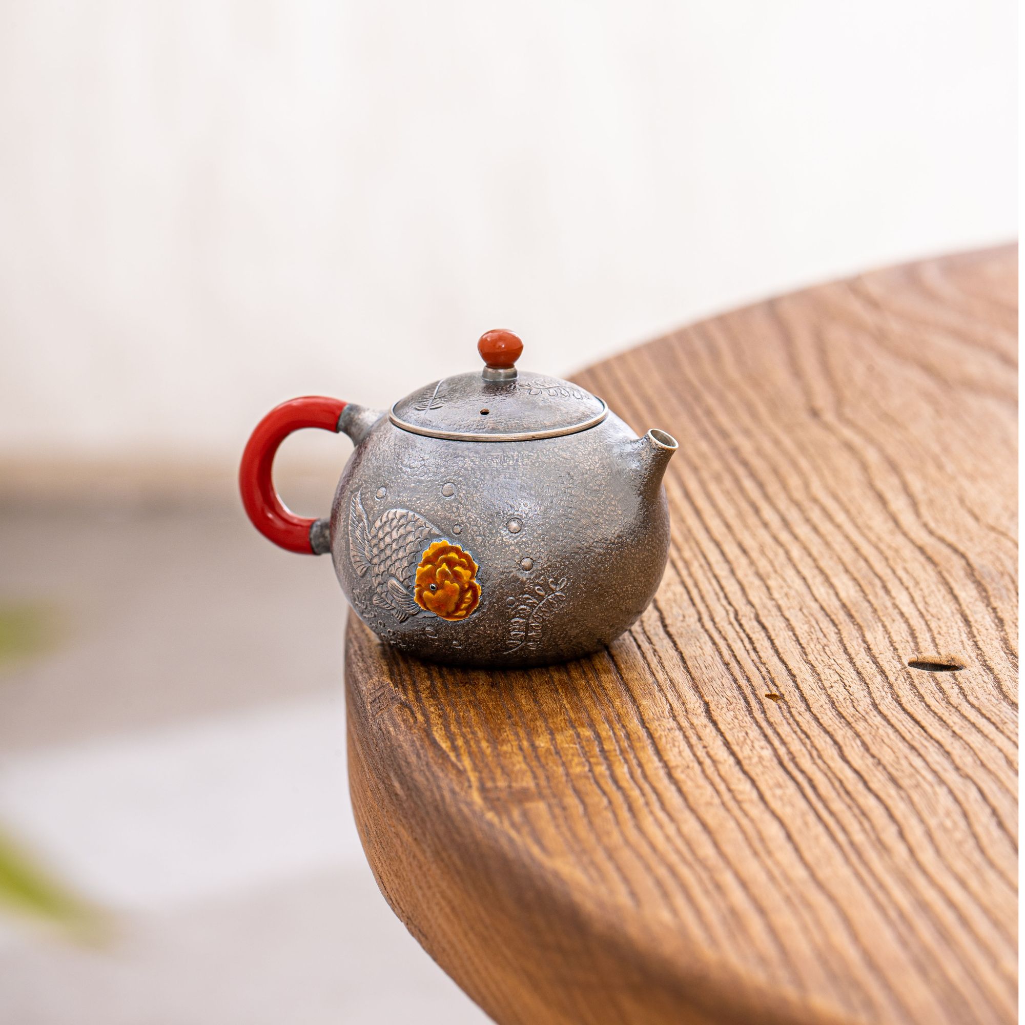 【双十二套组】蜂鸟工坊 钮熏银錾刻海草泡泡扁圆小壶 FNNA1824