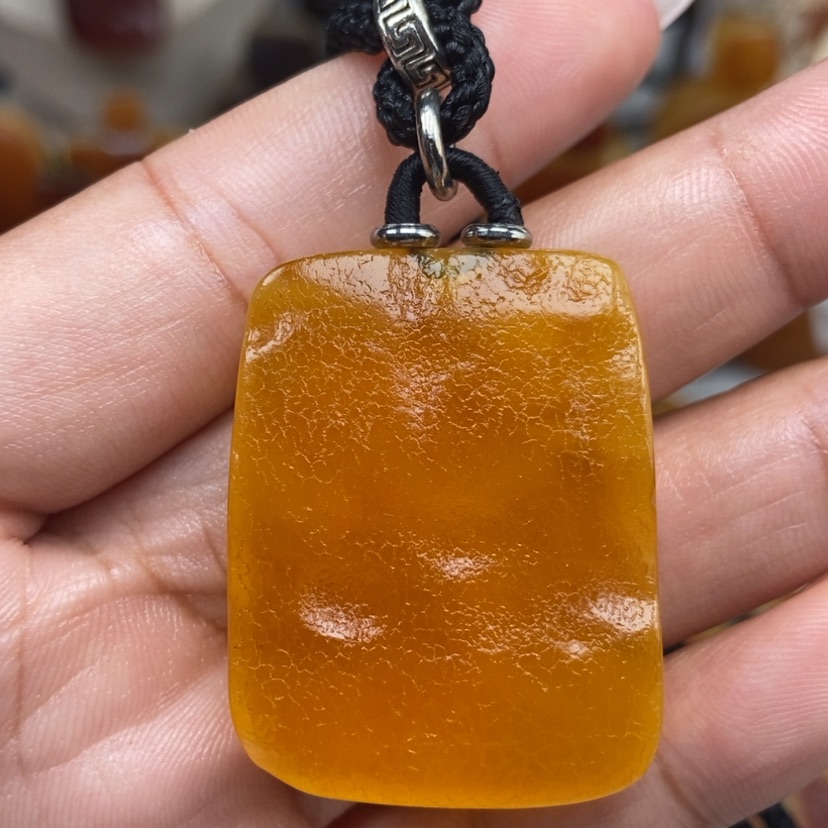 【闪购商品】未镶嵌颈饰琥珀