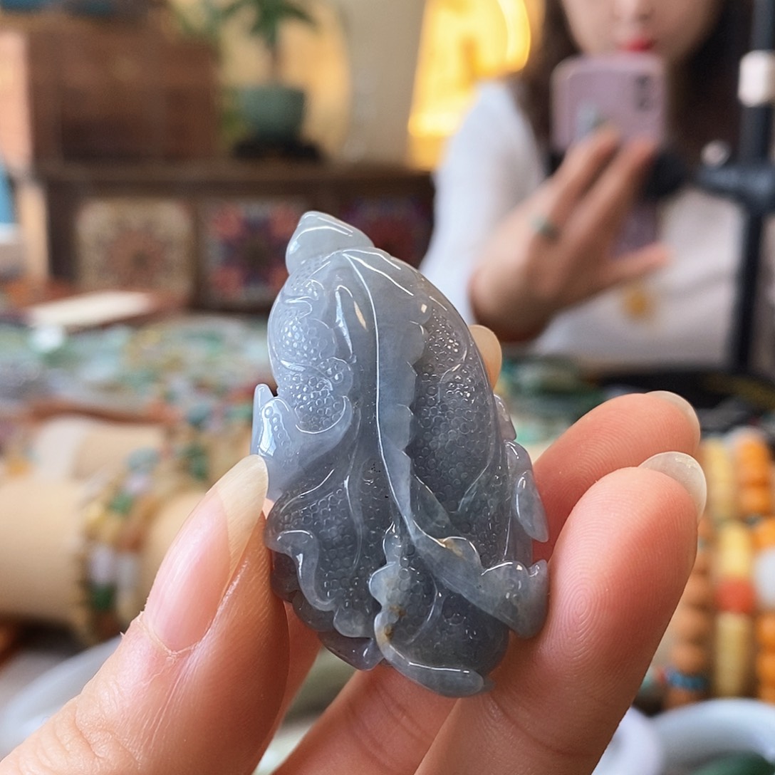 翡翠颈饰未镶嵌翡翠挂件
