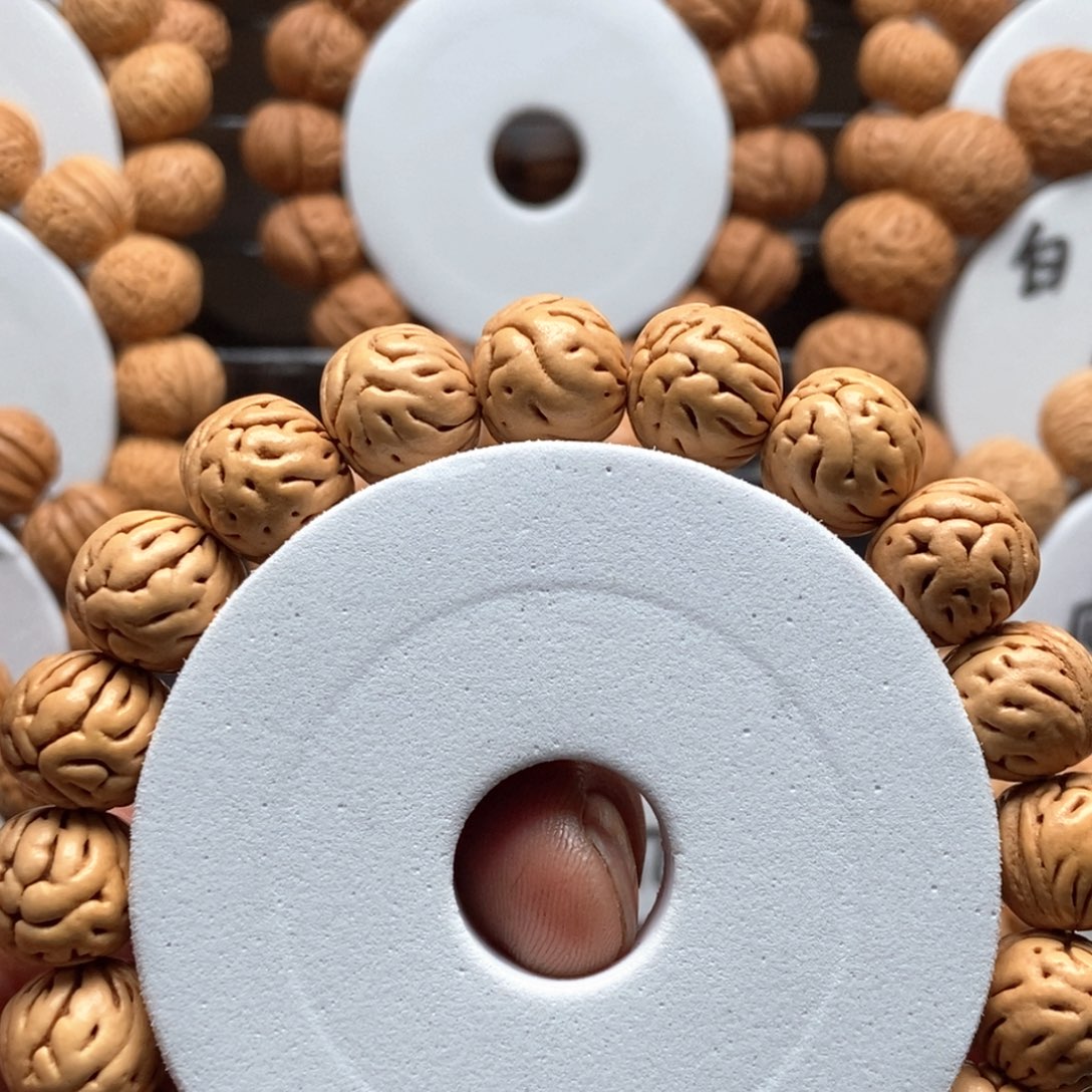 T***、吊坠桃核桃核微修大肠紋