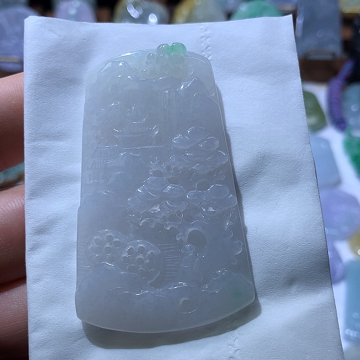 翡翠吊坠(不含链)未镶嵌巧*