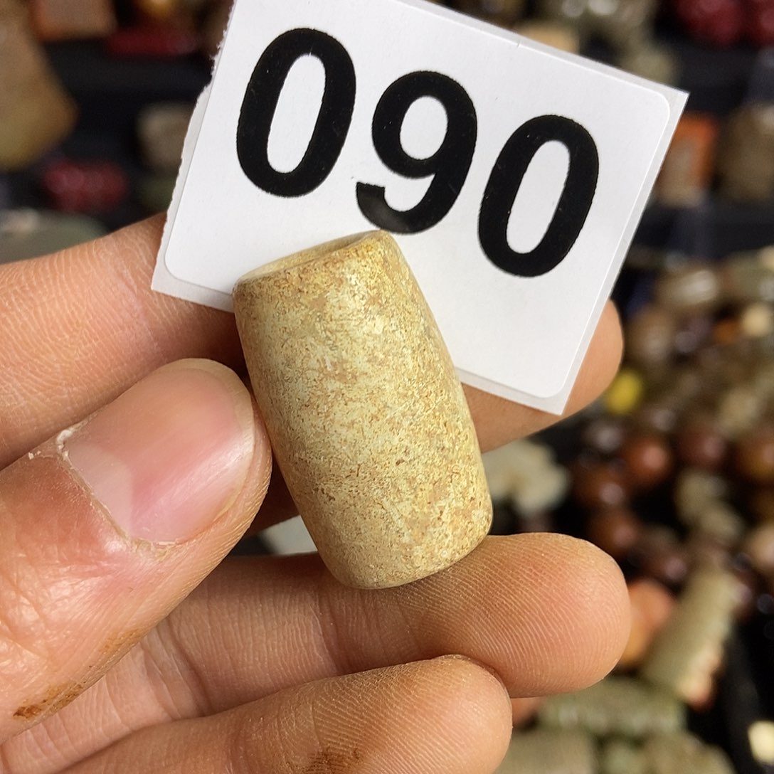 和田玉（糖玉）饰品未镶嵌