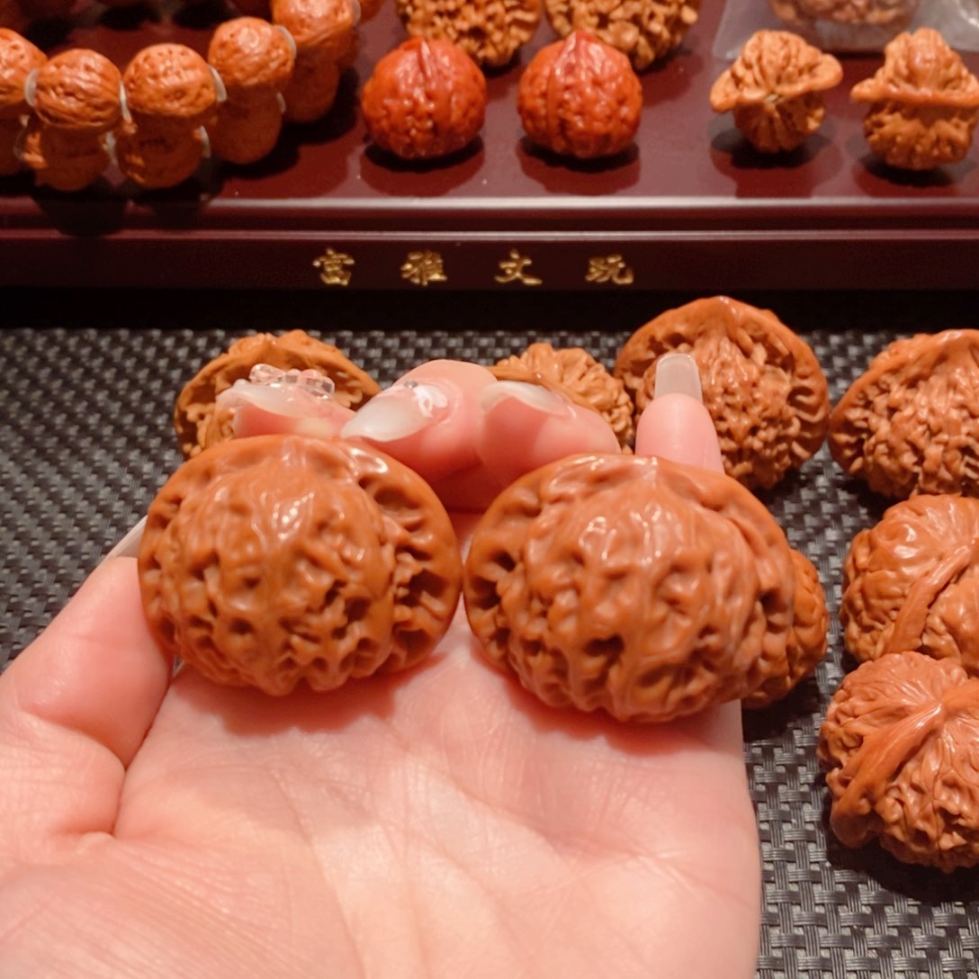 文玩核桃把件旭****房宫灯