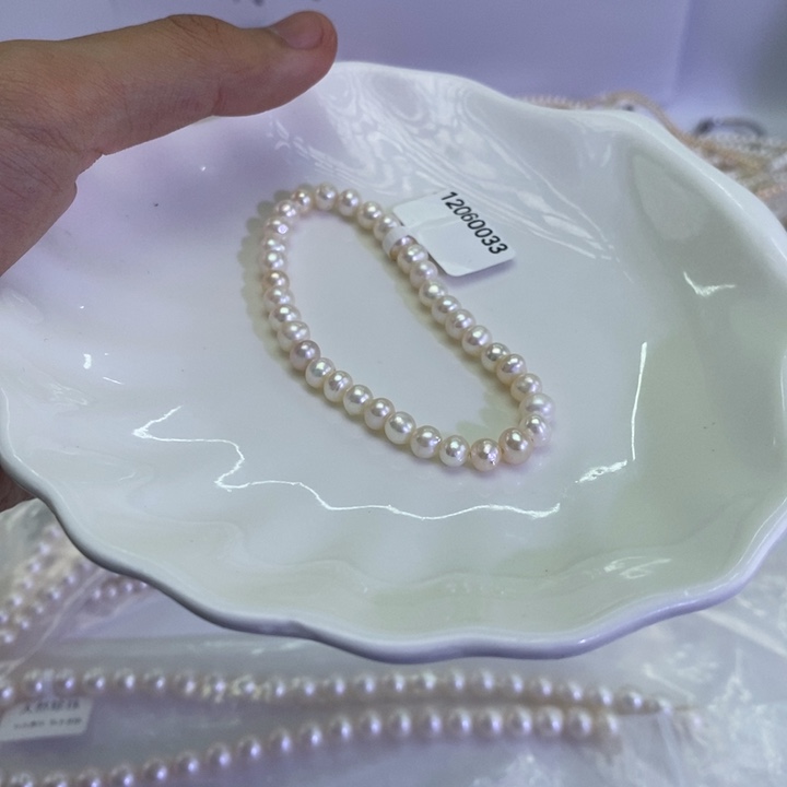 颈饰淡水珍珠未镶嵌