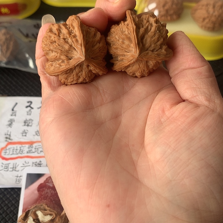 文玩核桃吊坠g****y35盘山三棱