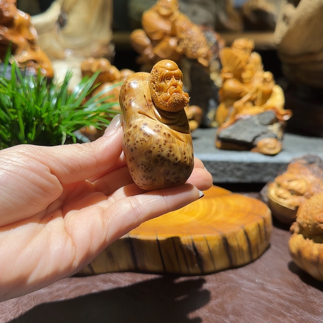 柏木（崖柏）太行集团董事