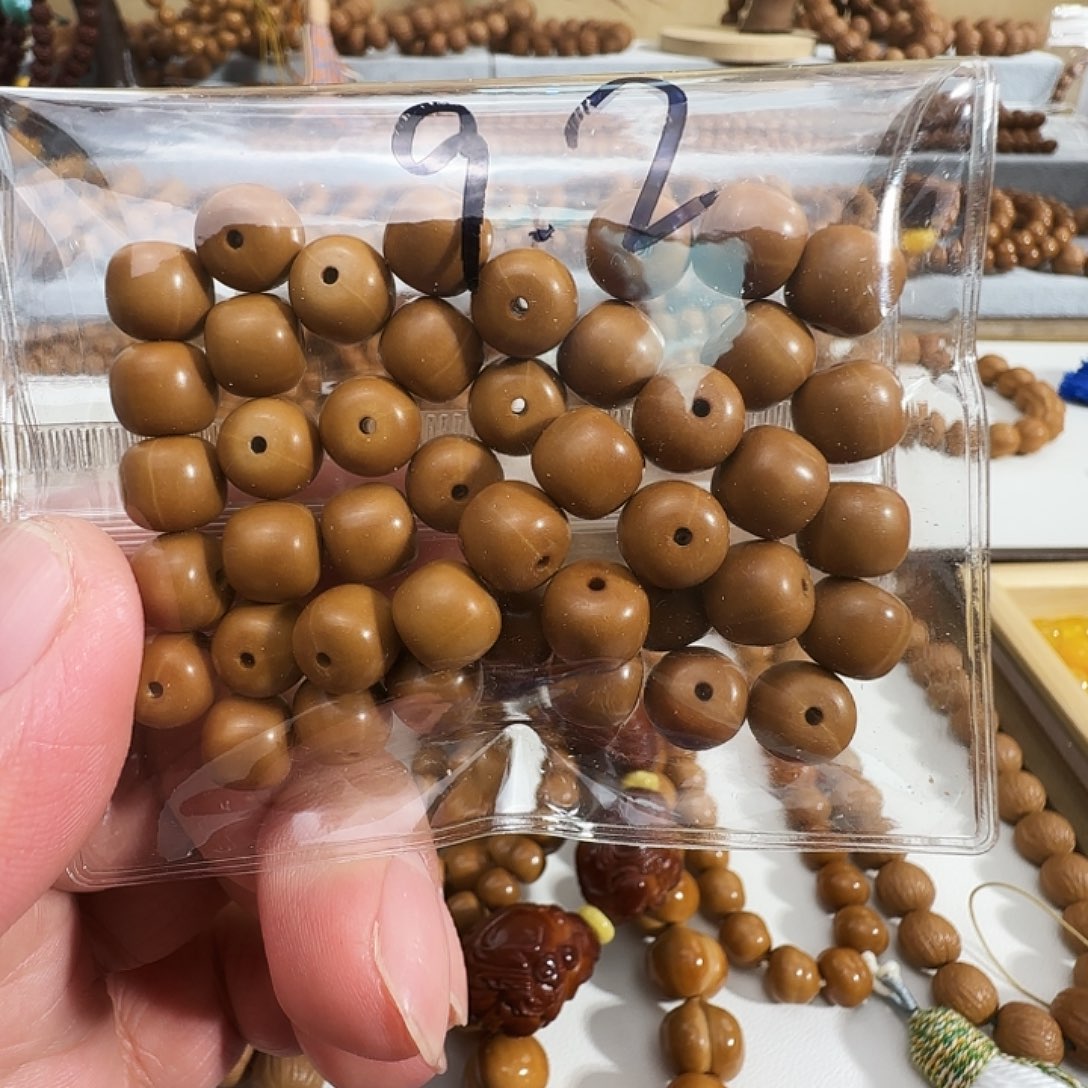 猴头核桃手串精品雕刻猴头手串