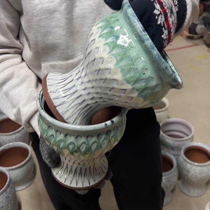 高度19厘米口16厘米