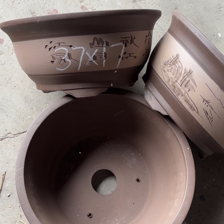 花盆紫砂100-3   37-17。    