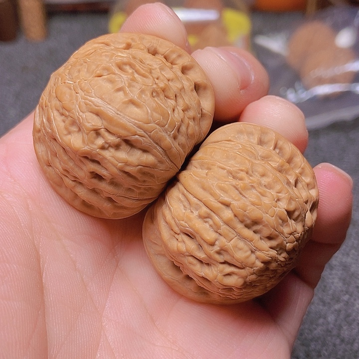 文玩核桃把件文玩核桃麻核桃成品对