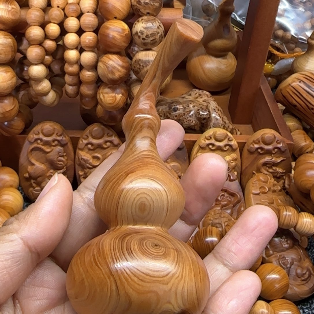 柏木爱*太行崖柏葫芦