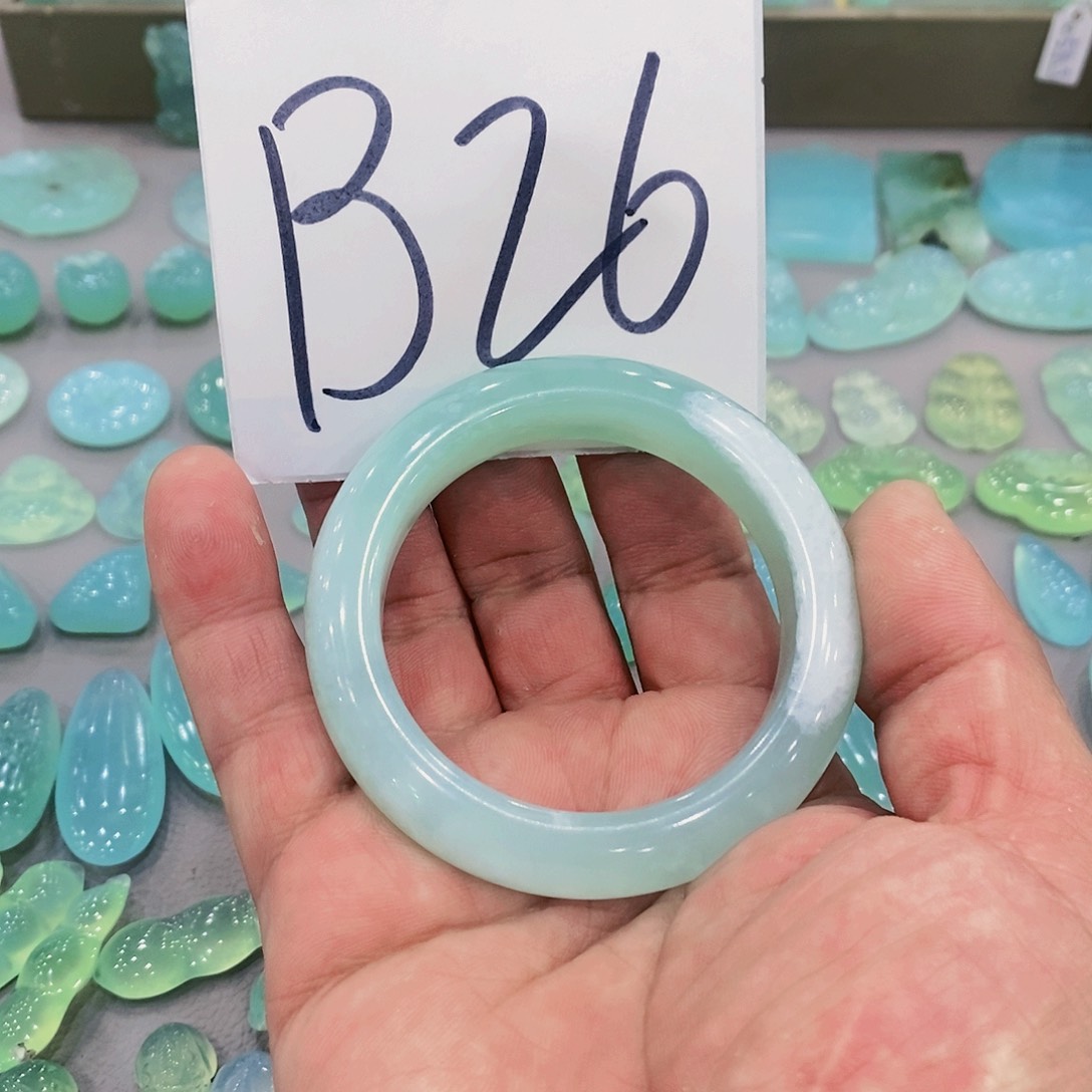 蛇纹石玉珠宝奇石未镶嵌财****宝