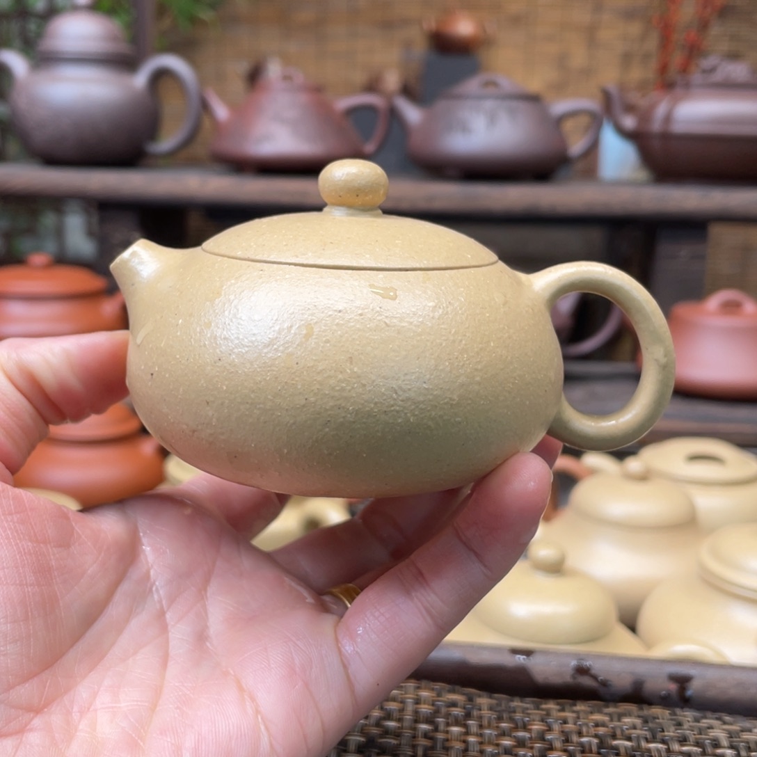 紫砂茶壶宜兴原矿紫砂手工制150
