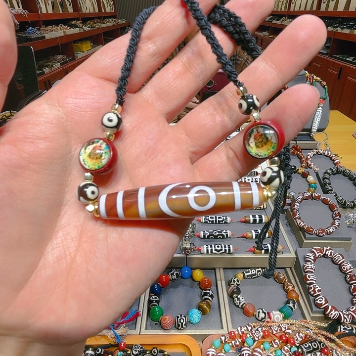 未镶嵌玛瑙/玉髓珠宝奇石