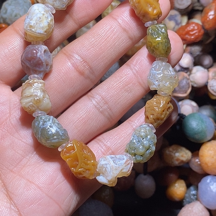 陶瓷彩筋脉手串，，，