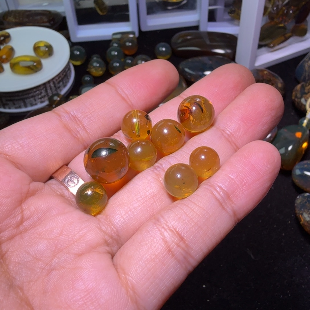 良***景裸石琥珀未镶嵌不打孔