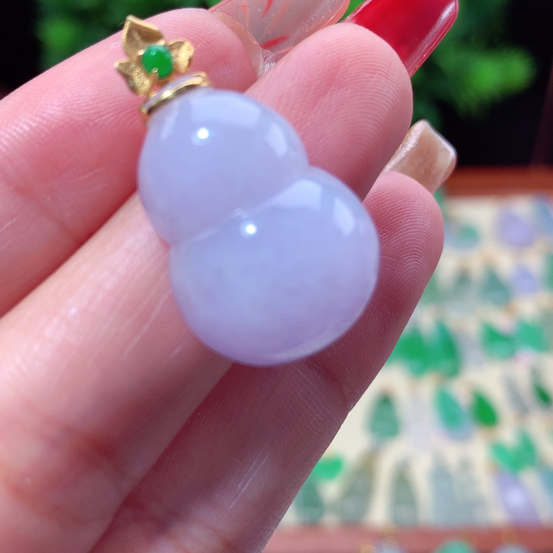 翡翠吊坠(不含链)18K金镶嵌