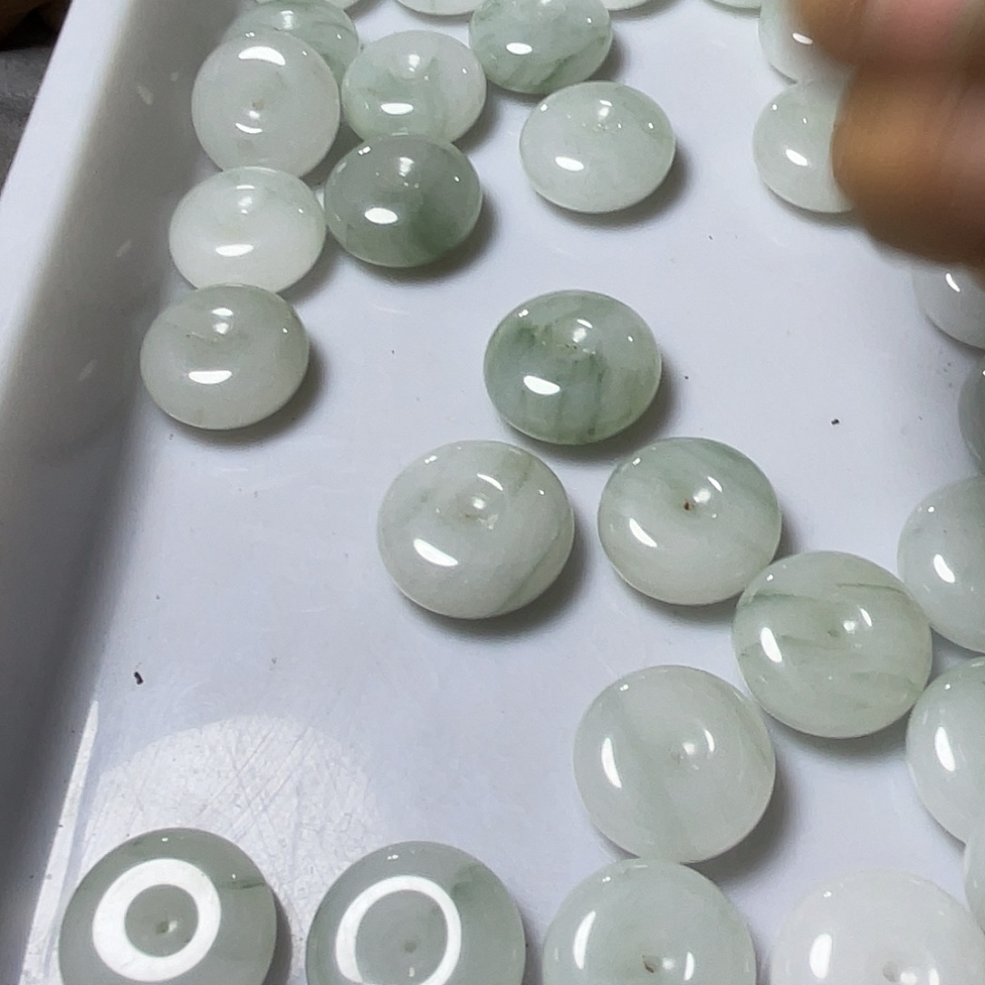 石英质玉手链未镶嵌